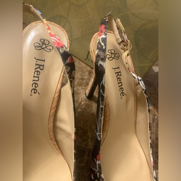 J.Reneé multi-colored heels Heels 4-1/8” heel sz 9m - Picture 7 of 13